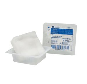 Covidien Curity 16-Ply Sterile Gauze Sponge with Plastic Tray
